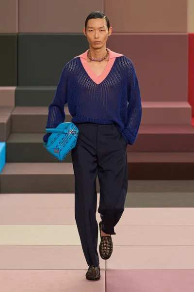 Look 52